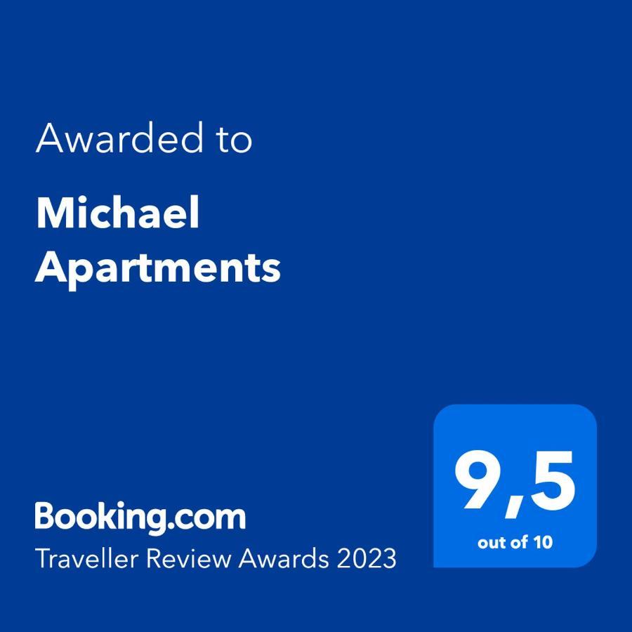 Michael Apartments Agia Marina Exteriör bild